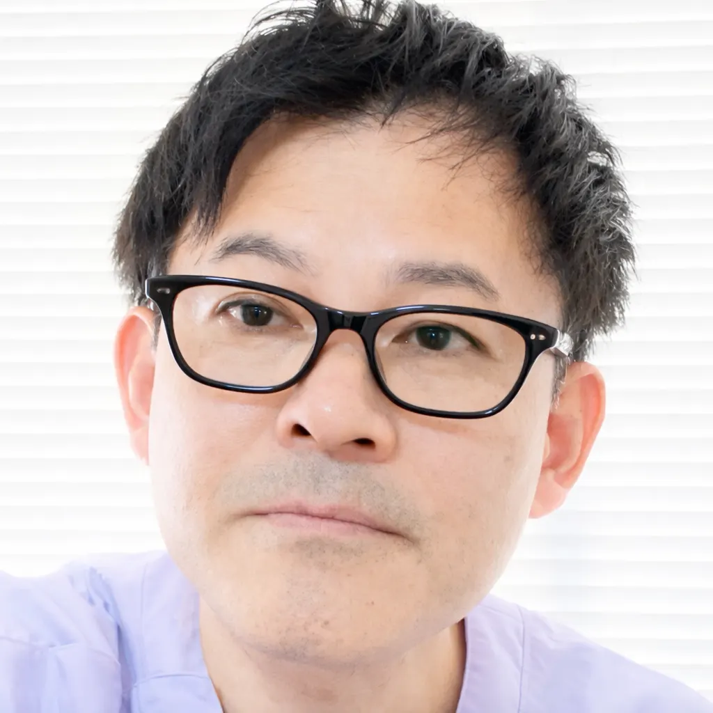 代表 室田直人